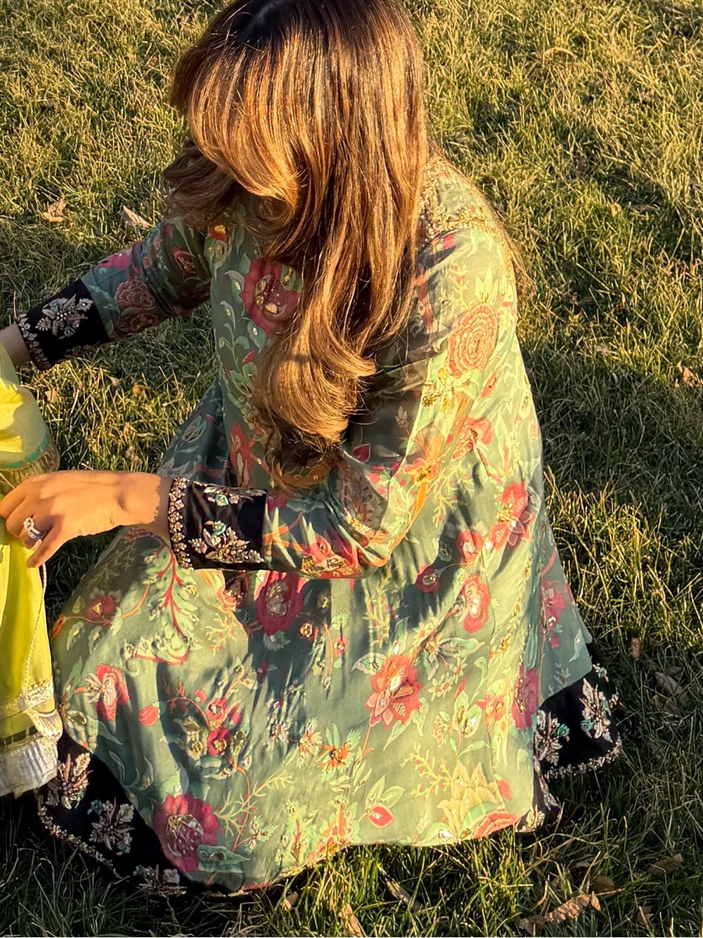 Nadia Farooqui Nada outfit